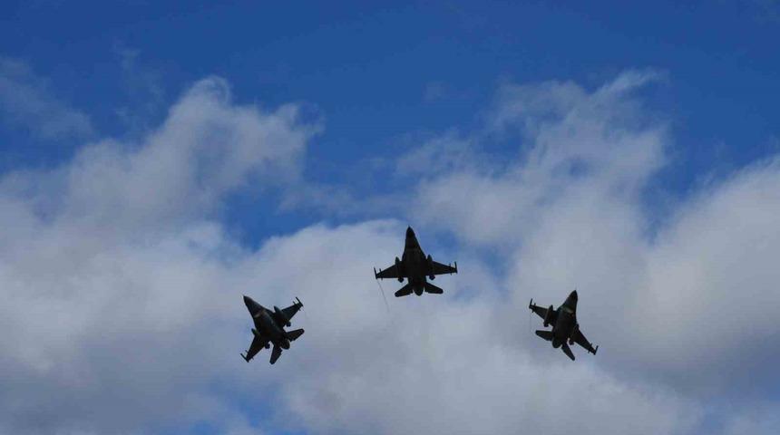 F-16’lar Çorum’da nefes kesti