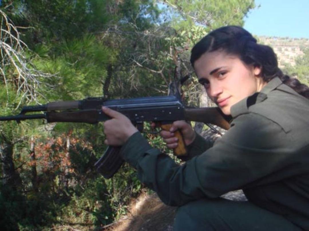 Ter&ouml;r &ouml;rg&uuml;t&uuml;n&uuml;n ger&ccedil;ek y&uuml;z&uuml;! Hafıza kartından &ccedil;ıktı!