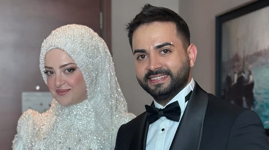 Kadir Ezildi eşi için kesenin ağzını açtı! 3 milyon TL'lik arabayı elleriyle yıkadı