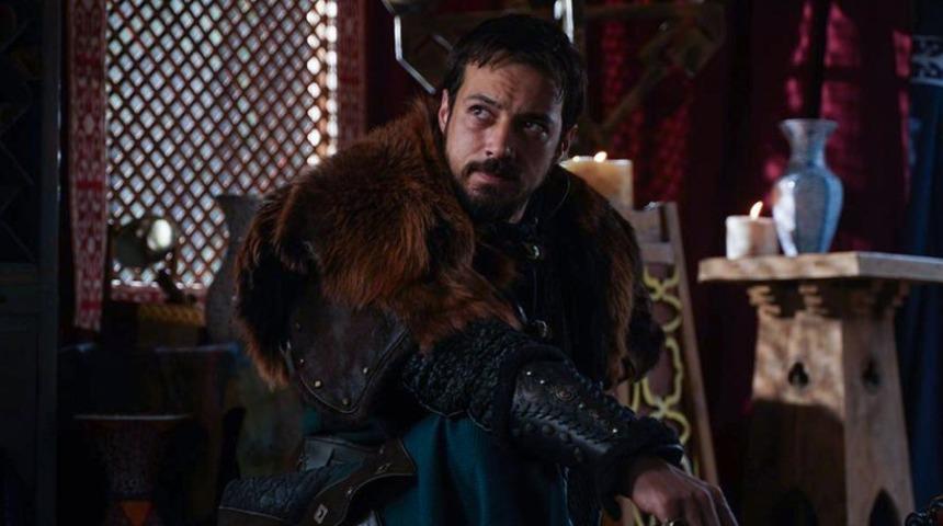 Kuruluş Orhan'ın ilk b&ouml;l&uuml;m&uuml; yayınlandı! Mert Yazıcıoğlu'nun performansı sosyal medyayı salladı 