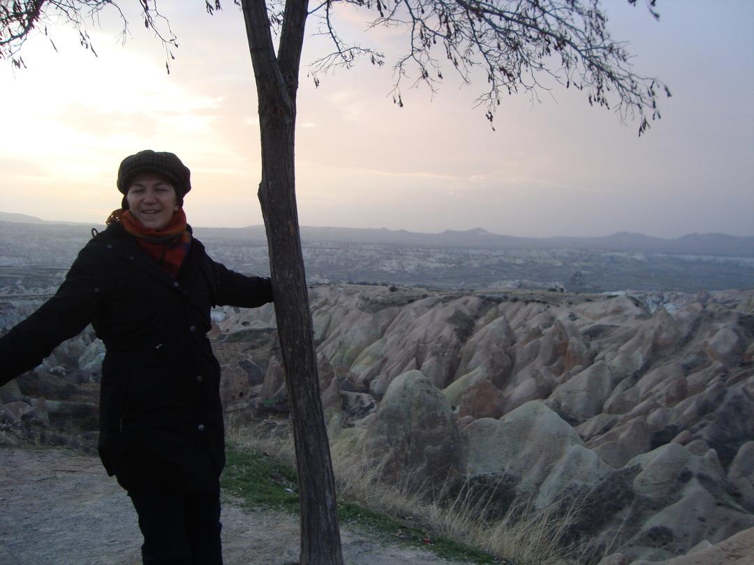 Kanseri sanatla yendi: Emekli öğretmen, resim tutkusundan vazgeçmeden gırtlak kanserini yendi 7