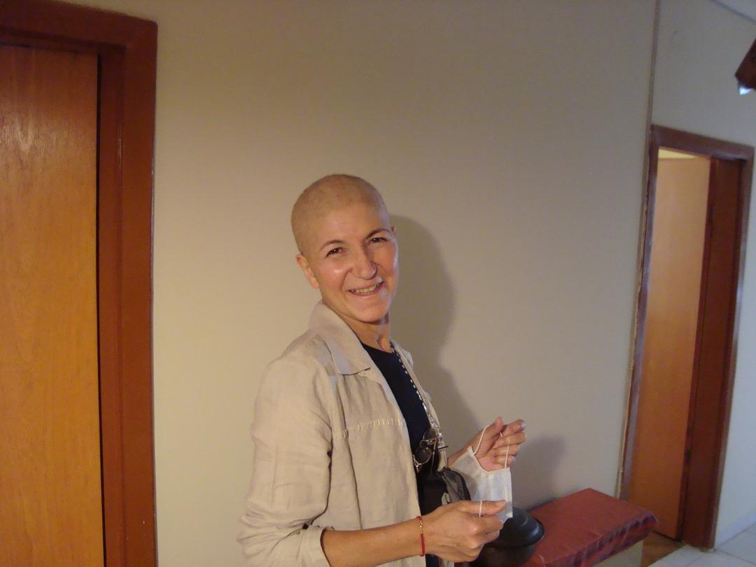 Kanseri sanatla yendi: Emekli öğretmen, resim tutkusundan vazgeçmeden gırtlak kanserini yendi 3