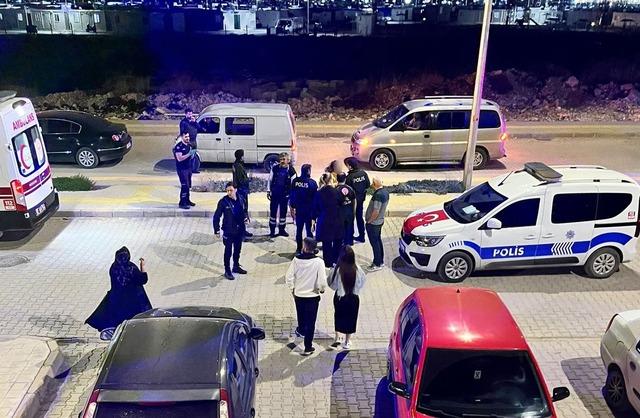 640xauto Akrabalar arasındaki kavgada 3 kişi yaralandı