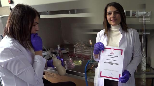 Kardeşinin fikri, bilim insanının buluşu oldu! 'Akıllı Beslenme Torbası' tescillendi: Bozulan besini renkle bildiriyor 