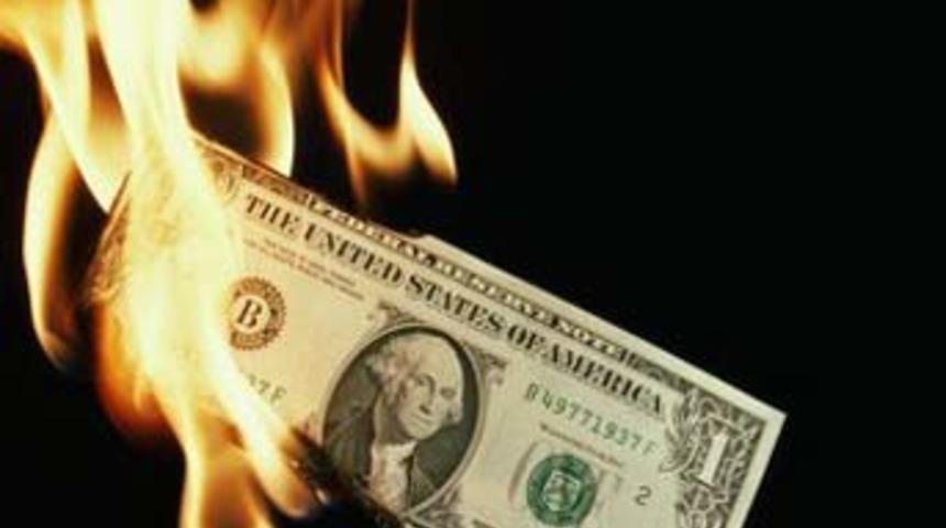 Dolar kritik seviyeden döndü, işte yeni hedef