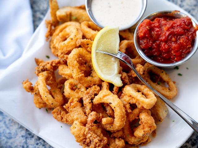 Kalamar tava tarifi! MasterChef kalamar tava tarifi: Yumuşacık ve çıtır çıtır kalamar tava nasıl yapılır, püf noktası nedir?