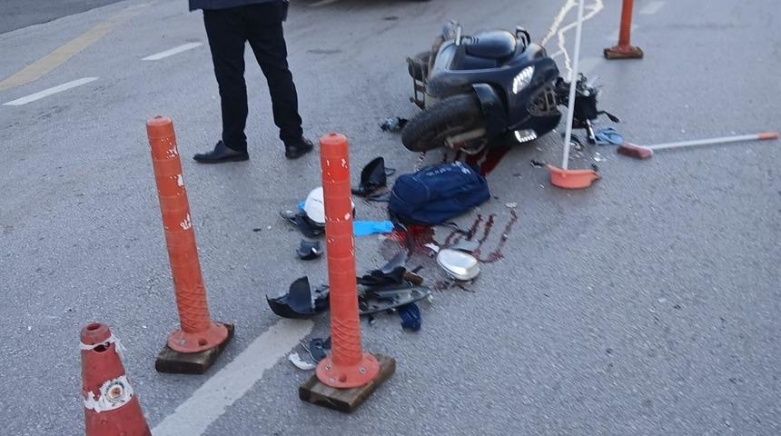 Ambulansın çarptığı üniversite öğrencisi hayatını kaybetti