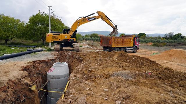 MUSKİ, Yeniköy’de altyapı çalışmalarına devam ediyor