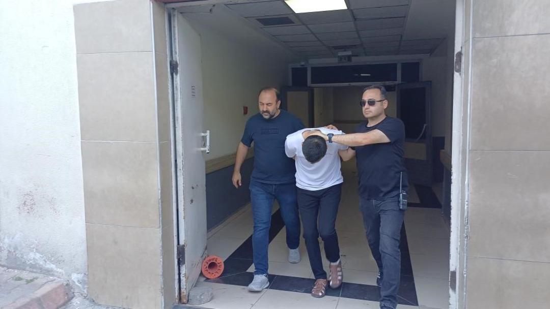 Camide namaz kıldığı sırada boğazını keserek &ouml;ld&uuml;rm&uuml;şt&uuml;! Soğukkanlılıkla anlattı: "Şimdi git kocanın leşini topla" 4