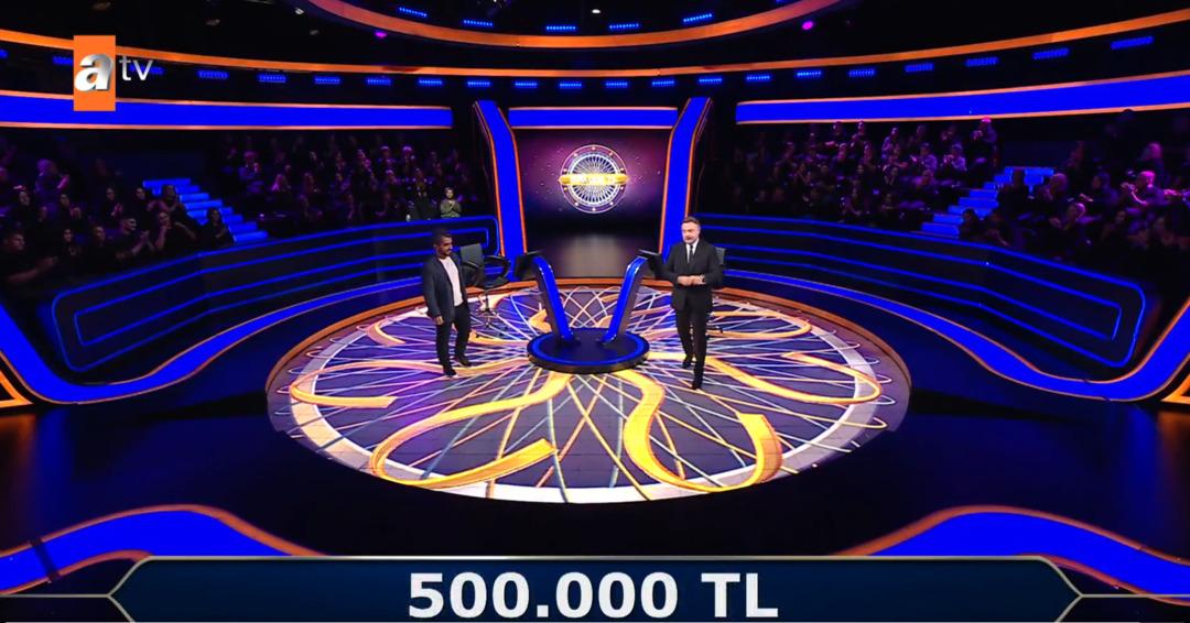 Kim Milyoner Olmak İster de sorulan Fenerbah&ccedil;e sorusu sosyal medyada g&uuml;ndem oldu! İşte yarışmacının yanıtı... 2