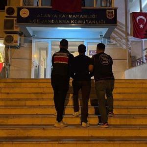 Antalya’da 202 aranan kişi yakalandı