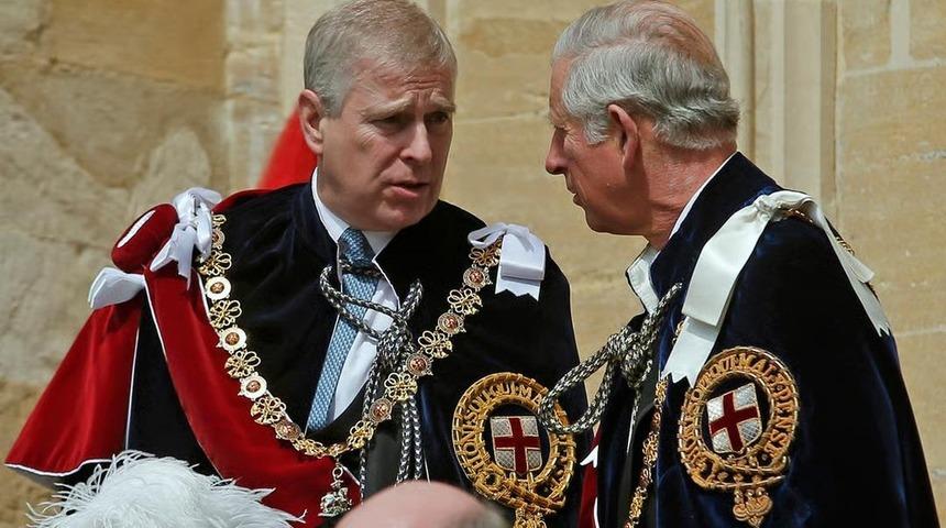 Skandal taciz iddiasının ardından bomba karar! Kardeşinin "Prens" &uuml;nvanı resmen kaldırıldı! 