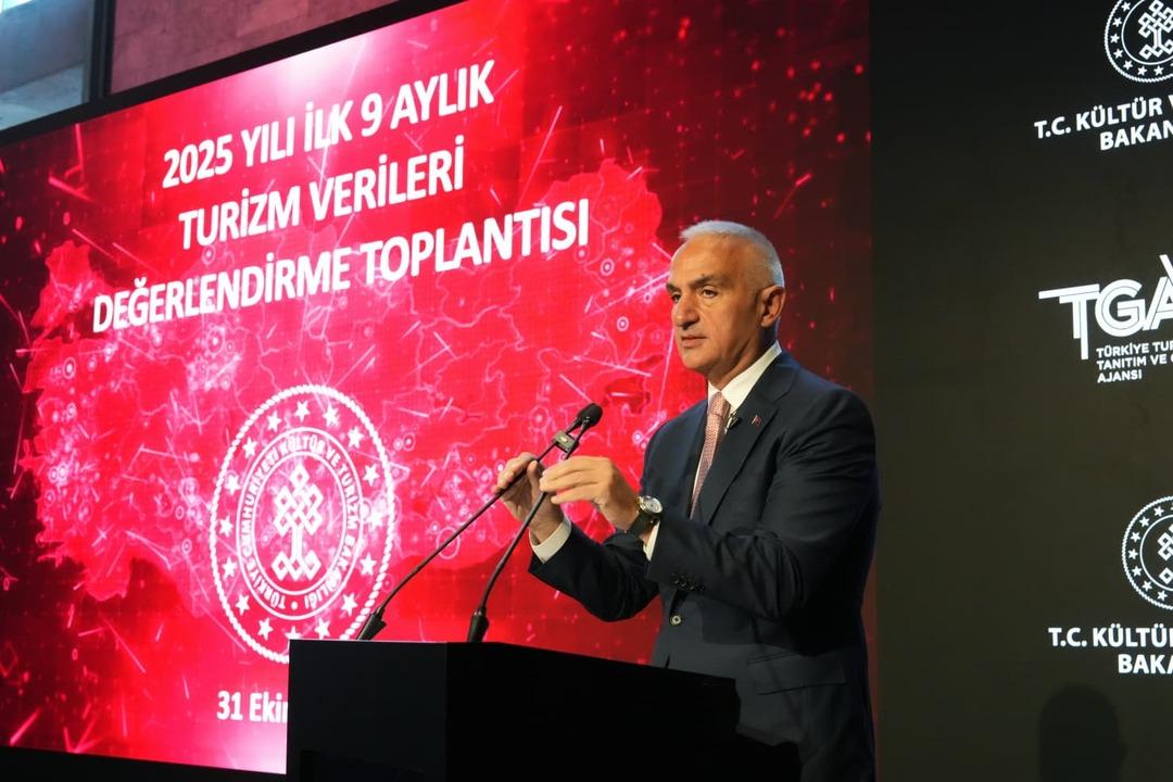 Türkiye turizmde rekorlara doymuyor! 2025 yılı üçüncü çeyreğinde de Cumhuriyet tarihi rekoru kırıldı 6