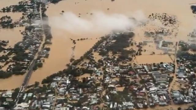 Vietnam'da sel nedeniyle hayatını kaybedenlerin sayısı 13’e yükseldi