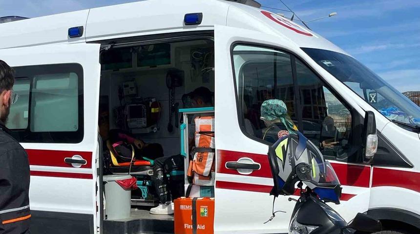 Menteşe’de motosikletliler çarpıştı
