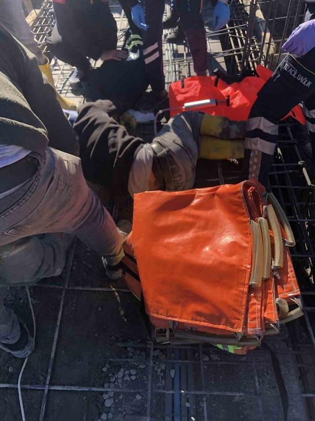 640xauto Kırılan pompa parçasının altında kalan işçi yaralandı