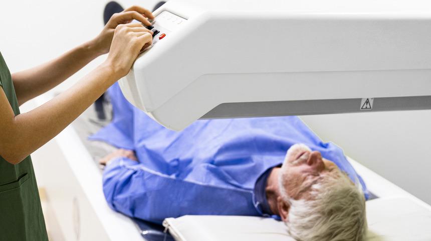 Kemik yoğunluğu testi nedir, neden yapılır?