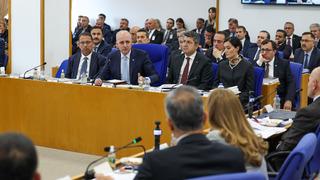 Numan Kurtulmuş salonu terk etti! TBMM'deki bütçe görüşmelerinde gerginlik