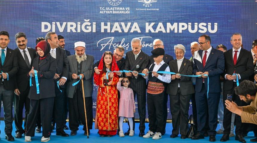 Bakan Abdülkadir Uraloğlu duyurdu: Türkiye'nin 14. hava kampüsü açıldı!