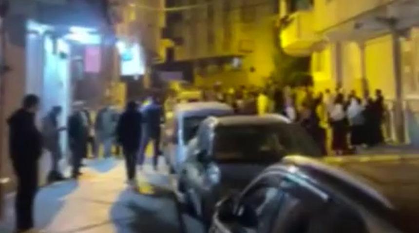 Bağcılar’da binanın bodrum katında patlama: Yaralılar var