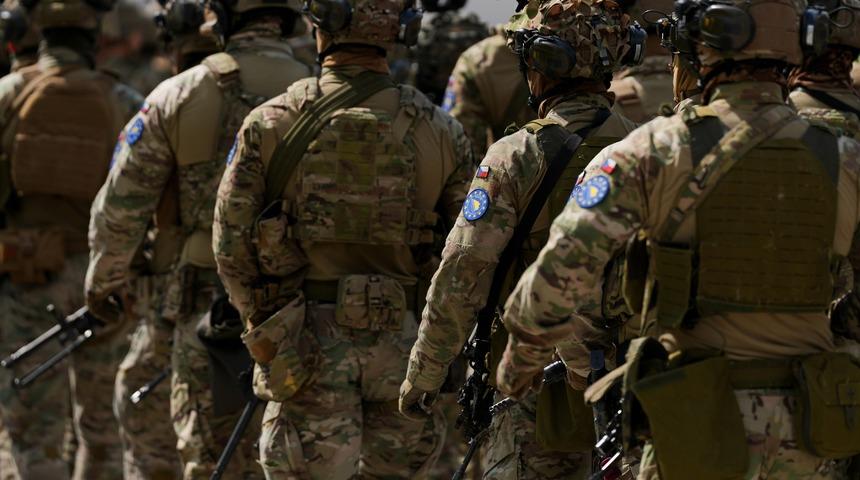 BM, Bosna Hersek'te EUFOR'un görev süresini 1 yıl daha uzattı