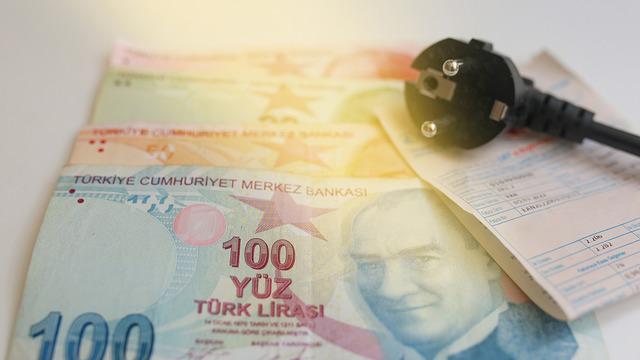 Fatura tutarları değişiyor! 2.5 milyon abone etkilenecek; elektrikte devlet desteğine düzenleme geldi