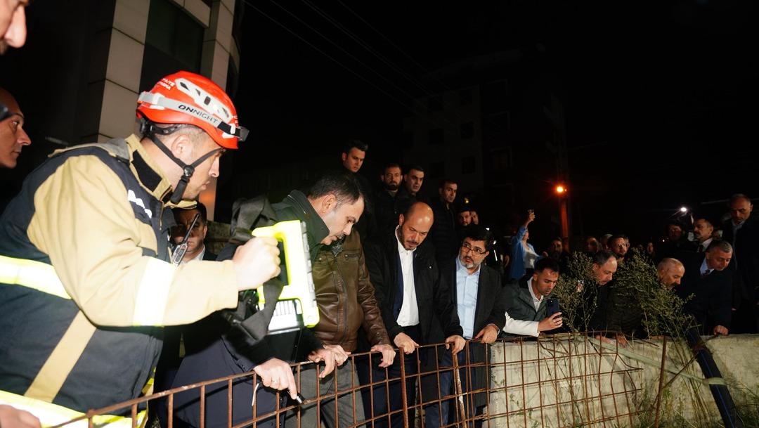 Gebze de bir binada daha çökme tehlikesi: Binalar tahliye edildi, Bakan Murat Kurum olay yerinde 6