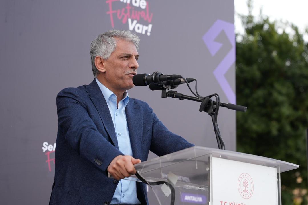 1200xauto Akdeniz rüzgarıyla sanat yolculuğu: Antalya kültür yolu festivali başladı