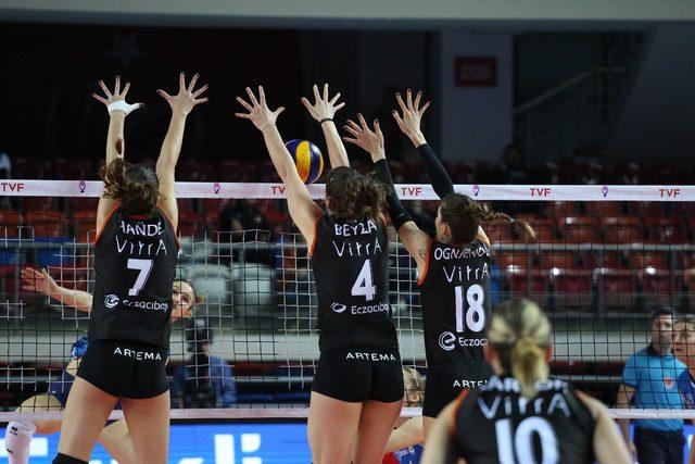 Eczacıbaşı VitrA, Sultanlar Ligi nde yarı finale y&uuml;kseldi 1
