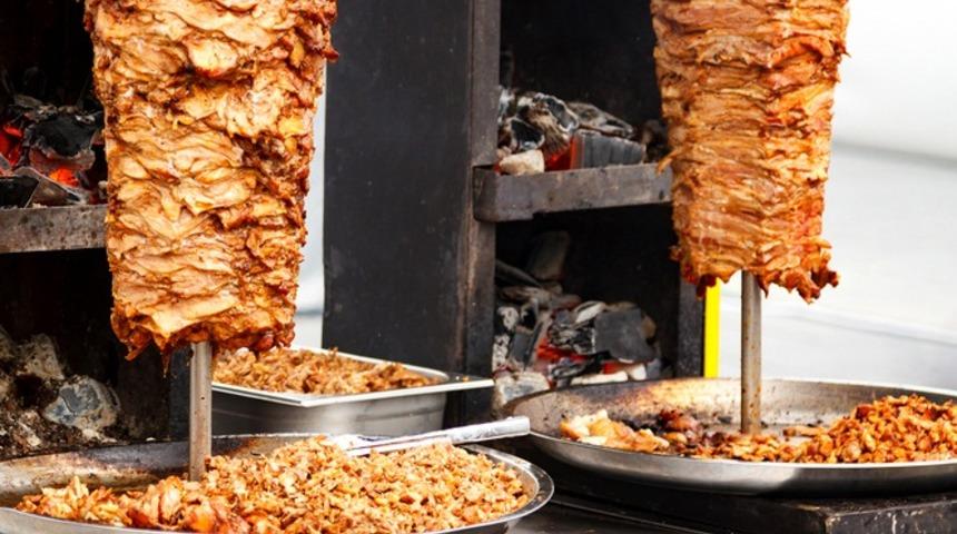 Tavuk dönerde ciddi tehlike: Öldürebilir!