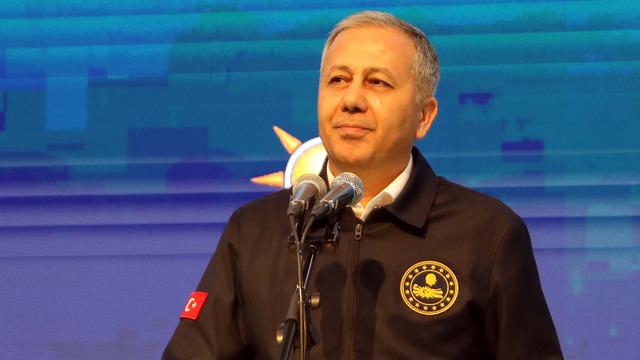 Bakan Yerlikaya 1 yılda kaç Suriyeli'nin ülkesine döndüğünü açıkladı!