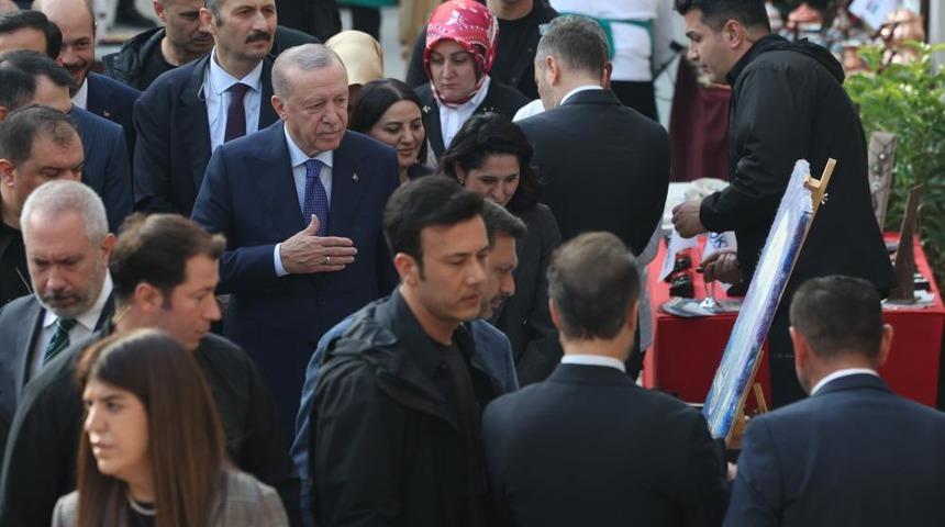 Atatürk Havalimanı Millet Bahçesi esnafına Cumhurbaşkanı Erdoğan'dan ziyaret