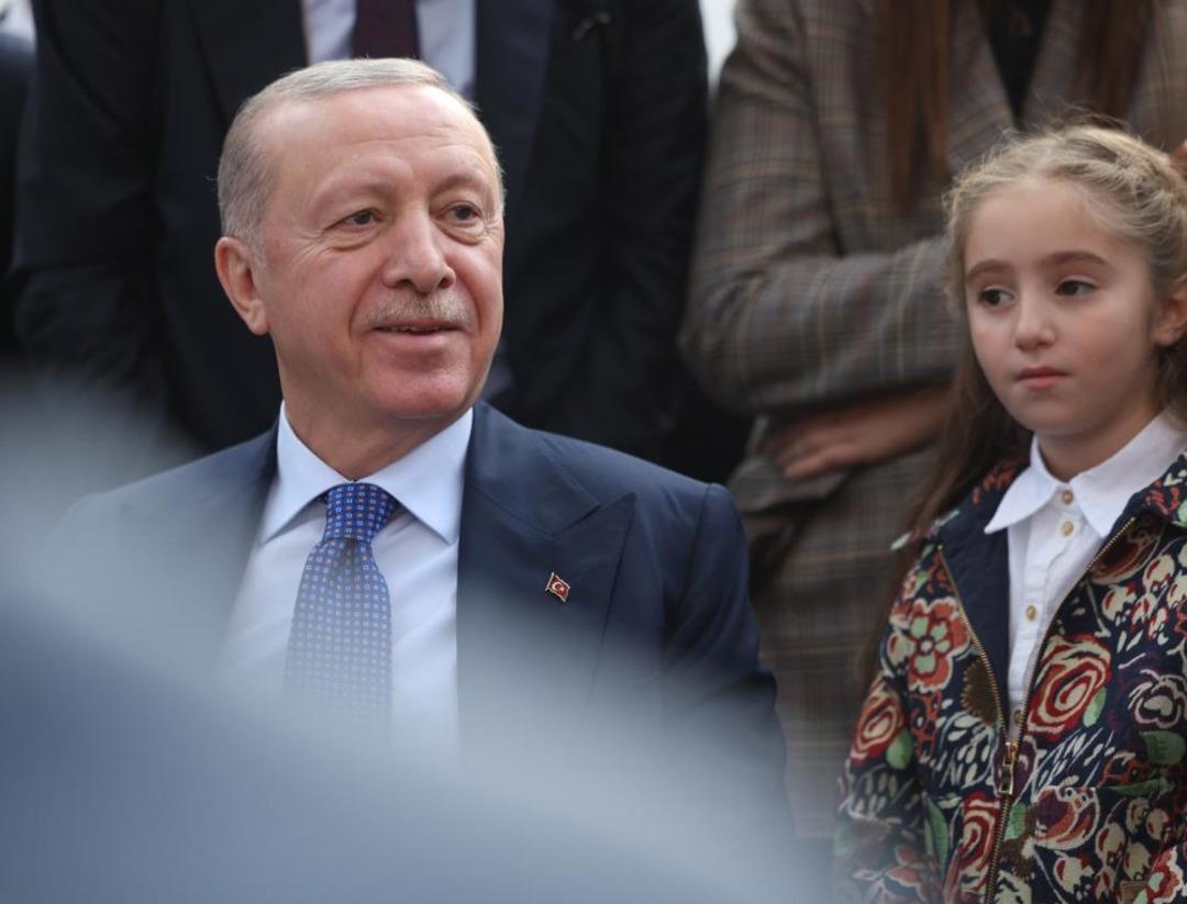 Atatürk Havalimanı Millet Bahçesi esnafına Cumhurbaşkanı Erdoğan dan ziyaret 2