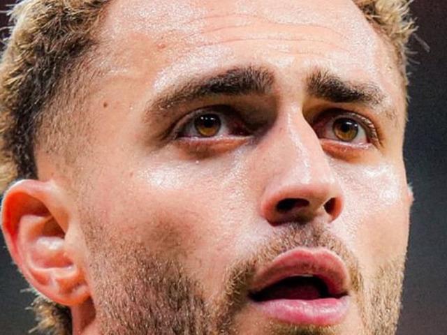 Galatasaray'da Barış Alper Yılmaz krizi devam ediyor! Tribünler ikiye bölündü