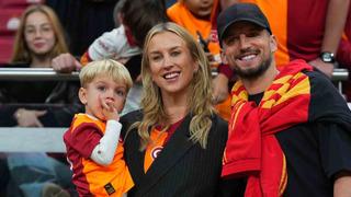 Galatasaray'da duygusal anlar! Dries Mertens ve ailesi, yeniden RAMS Park’ta