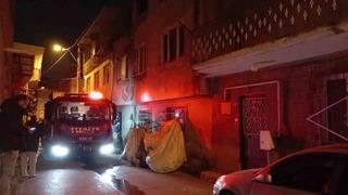 Evini yakarak intihar etmeye kalkıştı