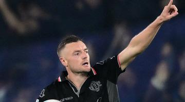 Jamie Vardy İtalya'da defteri açtı! Cremonese formasıyla ilk golünü attı!