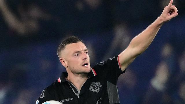 Jamie Vardy İtalya'da defteri açtı! Cremonese formasıyla ilk golünü attı!