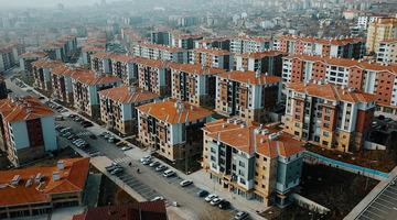 Konutta rekor satış beklentisi! Asıl sıçrama 2026'da... "Birçok sektör canlanacak"