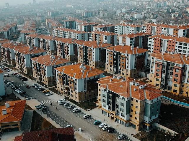 Konutta rekor satış beklentisi! Asıl sıçrama 2026'da... "Birçok sektör canlanacak"