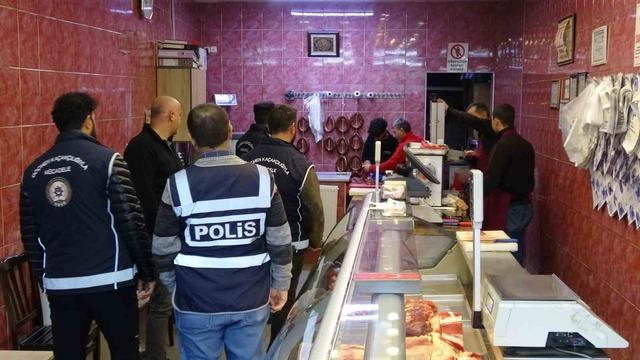 Erzurum polisinden göçmen operasyonu 5