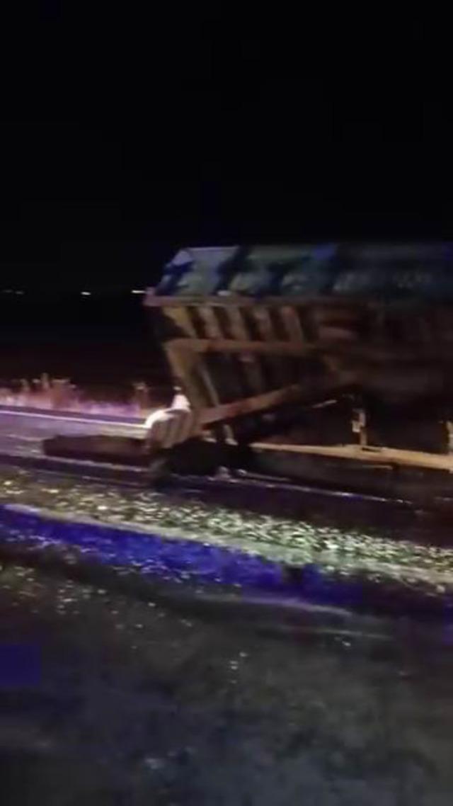 Diyarbakır’da hafif ticari araç ile traktör çarpıştı: 2 yaralı 1