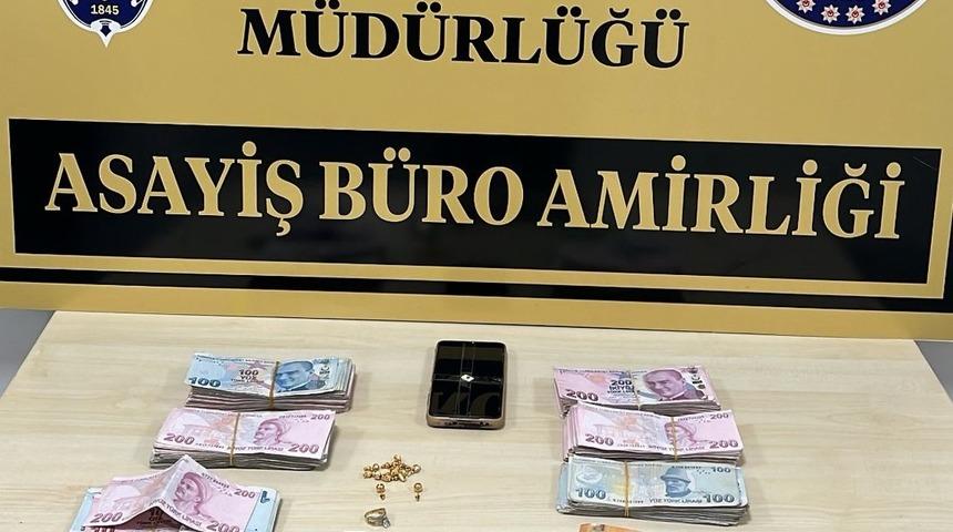 Kendilerini polis olarak tanıtıp yaşlı çifti telefonla dolandırdılar! O zanlılar yakalandı