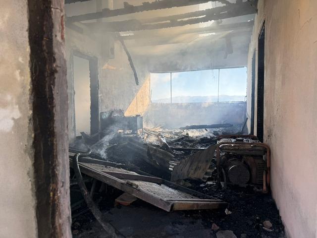 Sivas ta yangın! Yayla evi kullanılamaz hale geldi 2