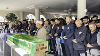 Trafik kazasında yaşamını yitirmişti! Sağlık personeli Nazmiye Demirel toprağa verildi