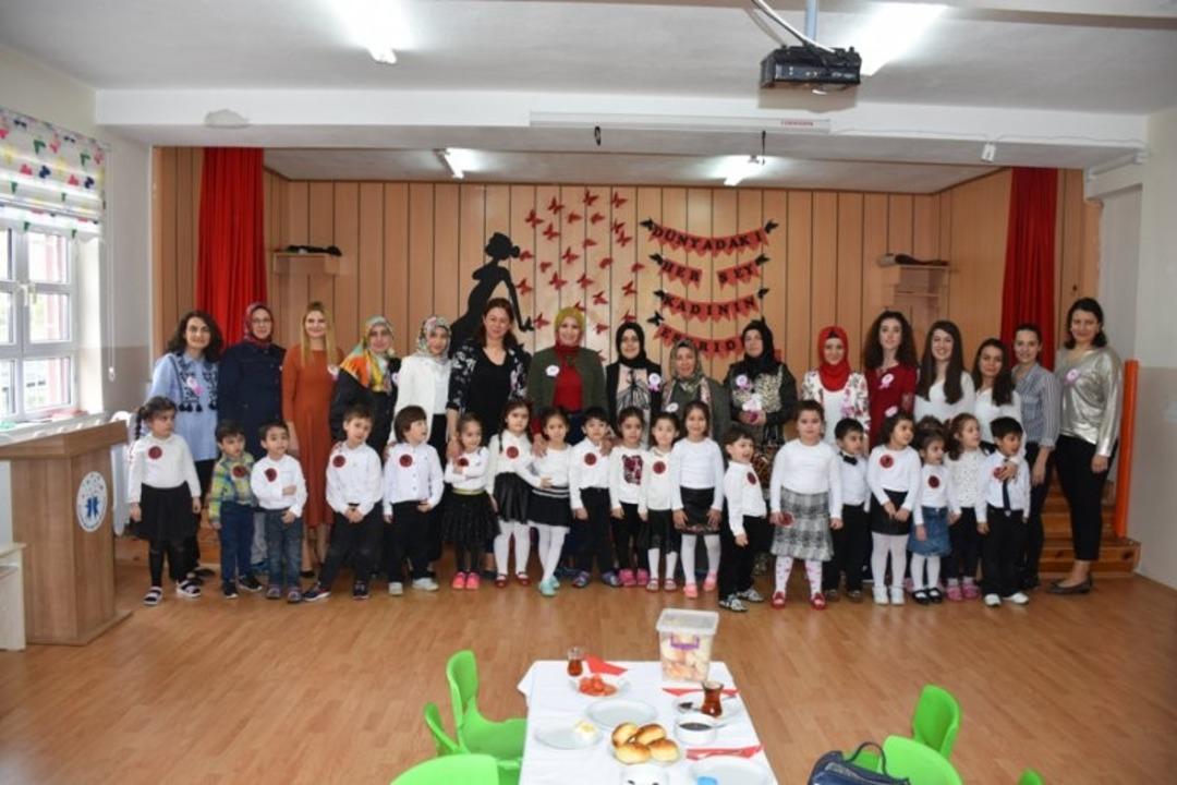 Balahatun Anaokulu&rsquo;ndan Kadınlar G&uuml;n&uuml; programı