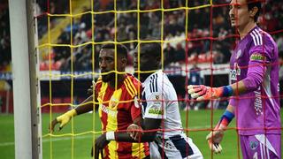 Süper Lig'de 5 gollü maç! Kayserispor evinde Kasımpaşa'yı 3-2 devirdi...