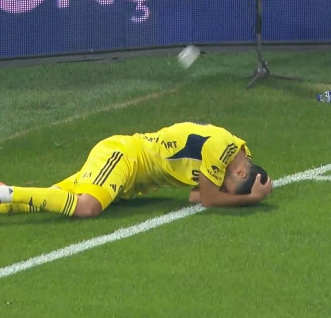 Derbiye damga vuran o anlar! Marco Asensio ya taraftarlardan saldırı! Yıldız oyuncu yerde kaldı... 1