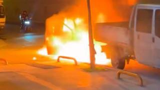 Yer: İstanbul! Hafif ticari araç alev alev yandı