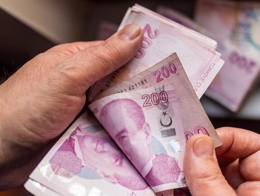 'Milyonlarca çalışanın beklentisi' deyip yüksek emekli maaşını işaret etti 'Baştan aşağı yenilenecek'